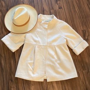 Kenneth Kole New York Winter White Wool Swing Half Sleeve Coat